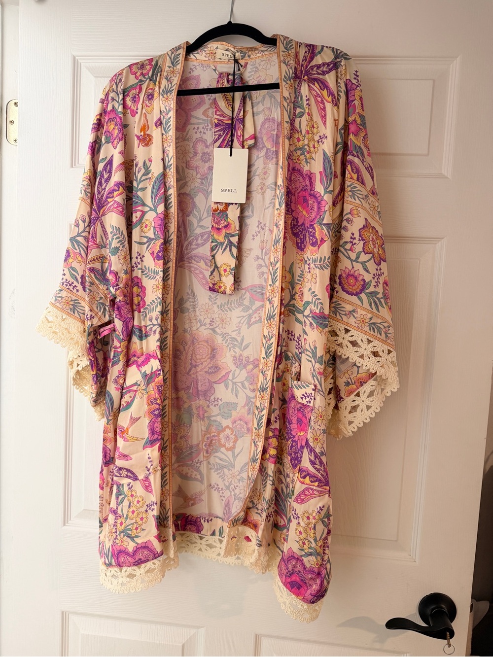 Spell & The Gypsy Floral Lace-Trim Kimono BNWT- Mojave Lily “opal”